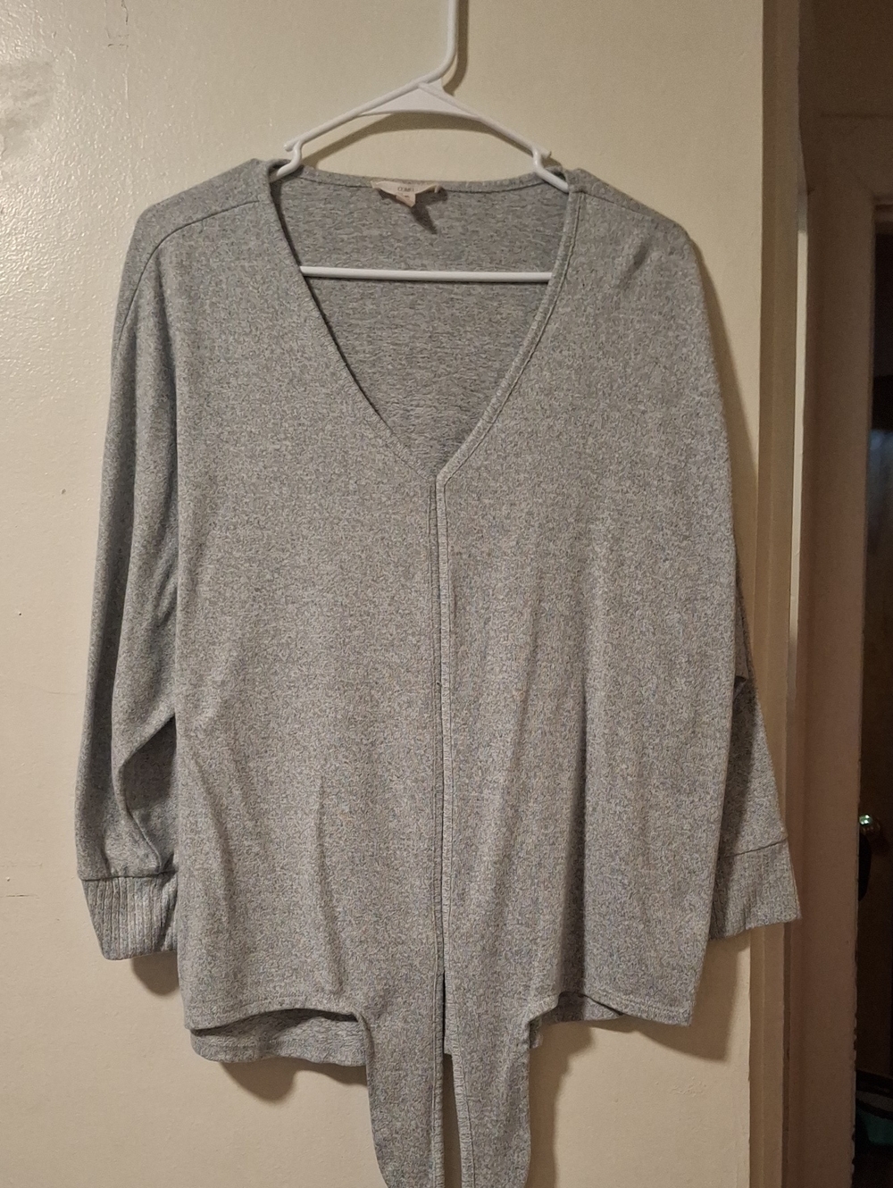 Como Vintage Heather Gray V-Neck Sweater